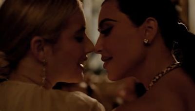 VIDEO: El beso de Emma Roberts y Kim Kardashian en el tráiler de American Horror Story: Delicate 2