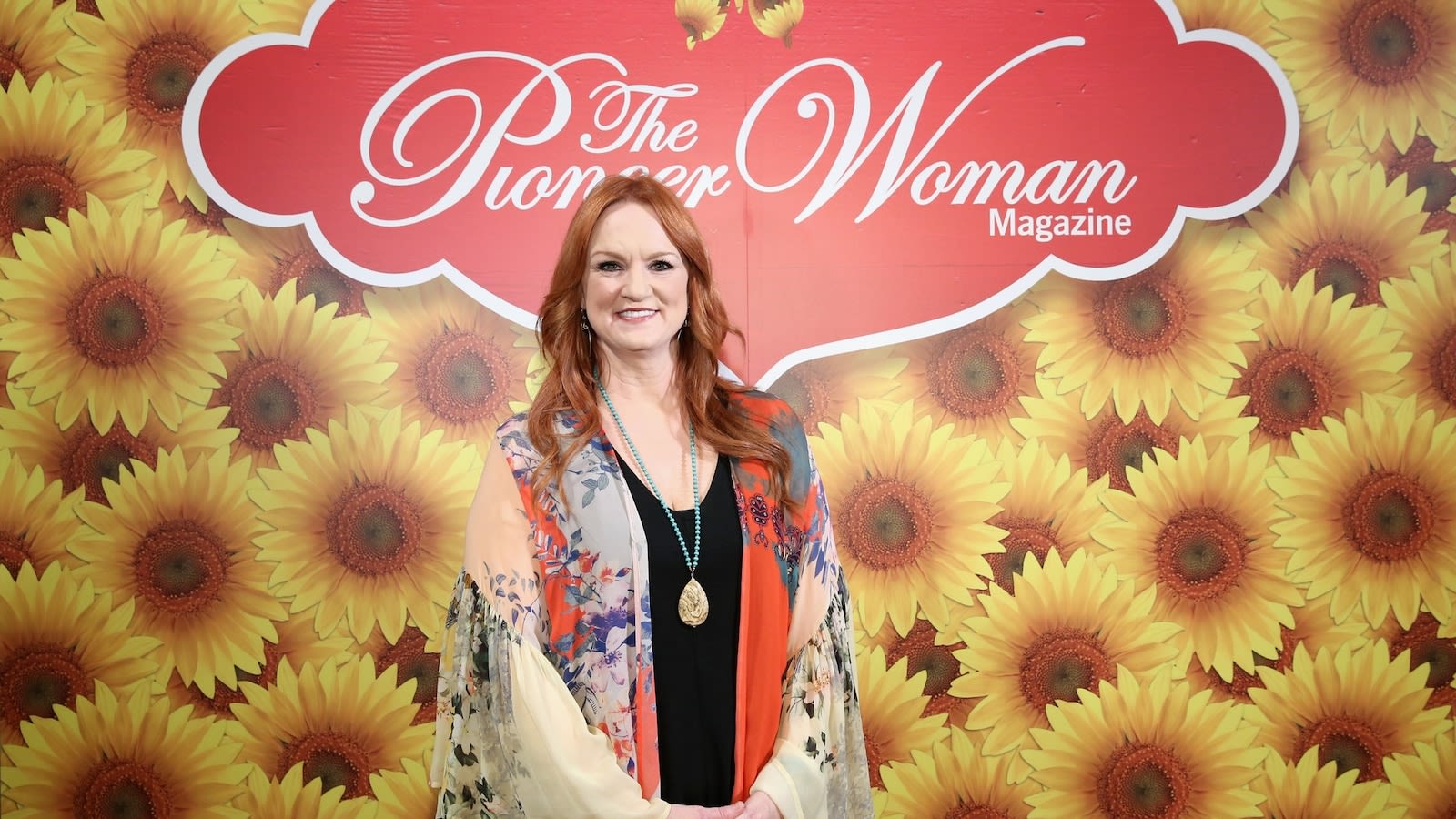 Ree Drummond's daughter reveals baby's sex with the help of her golden retriever