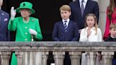 Queen's 'loving gesture' when George and Charlotte stopped over