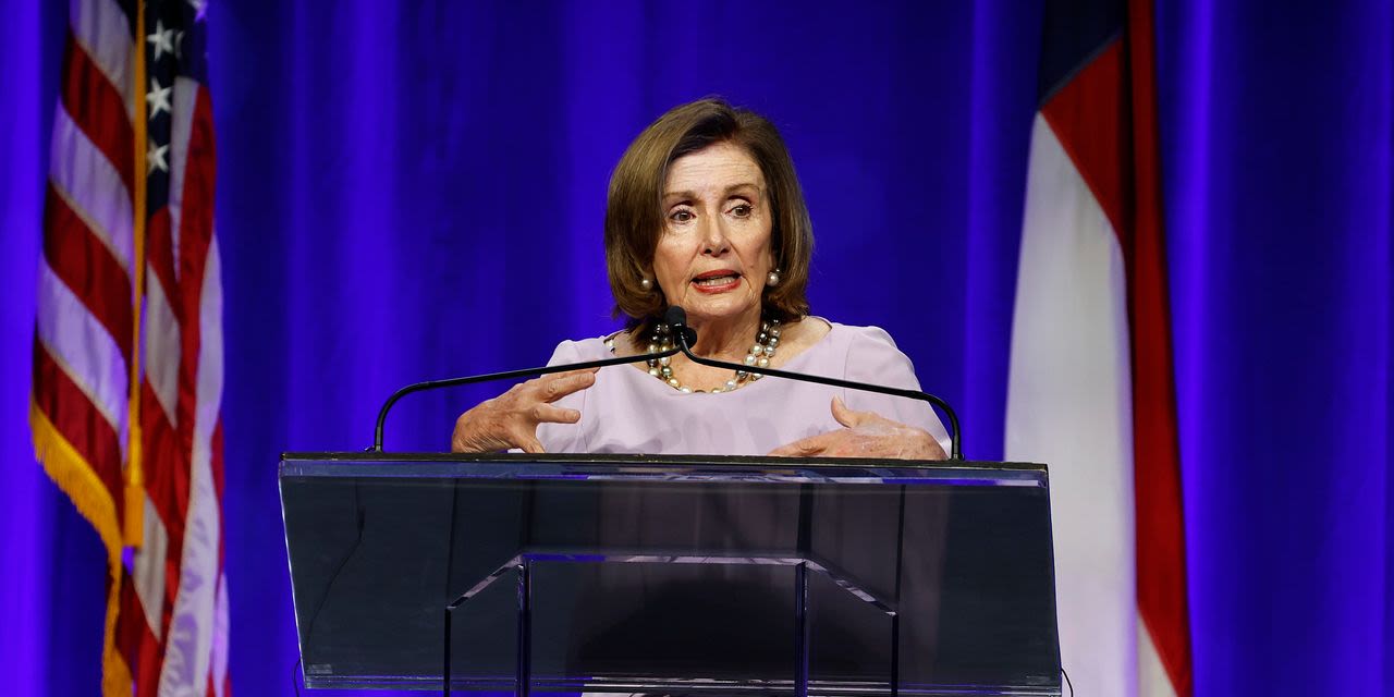 Nancy Pelosi Endorses Kamala Harris