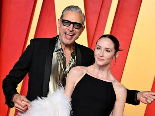 'I'm not going to do it for you': Jeff Goldblum says his kids will need to financially fend for themselves — and he's not the only celebrity that thinks this way