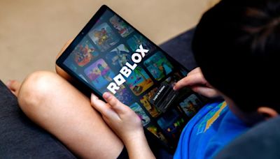 Roblox's Q2 Earnings: 31% Topline Growth, Increased User Engagement, Guidance Hike
