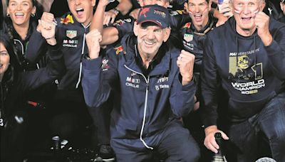 Adrian Newey, la mente maestra de Red Bull, abandonaría al equipo muy pronto