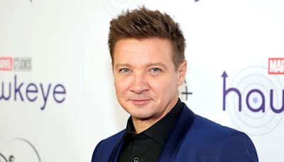 Jeremy Renner says he relives snowplough accident "every night"