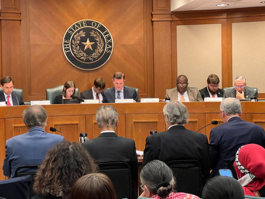 Senators to review Texas universities’ progress with DEI law