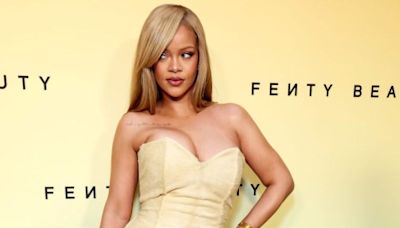Rihanna Brings Blonde Bombshell Beauty To The Launch Of Her New Fenty Foundation