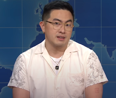 Why Does Saturday Night Live Still Use Cue Cards? Bowen Yang Breaks Down The Three Major Reasons