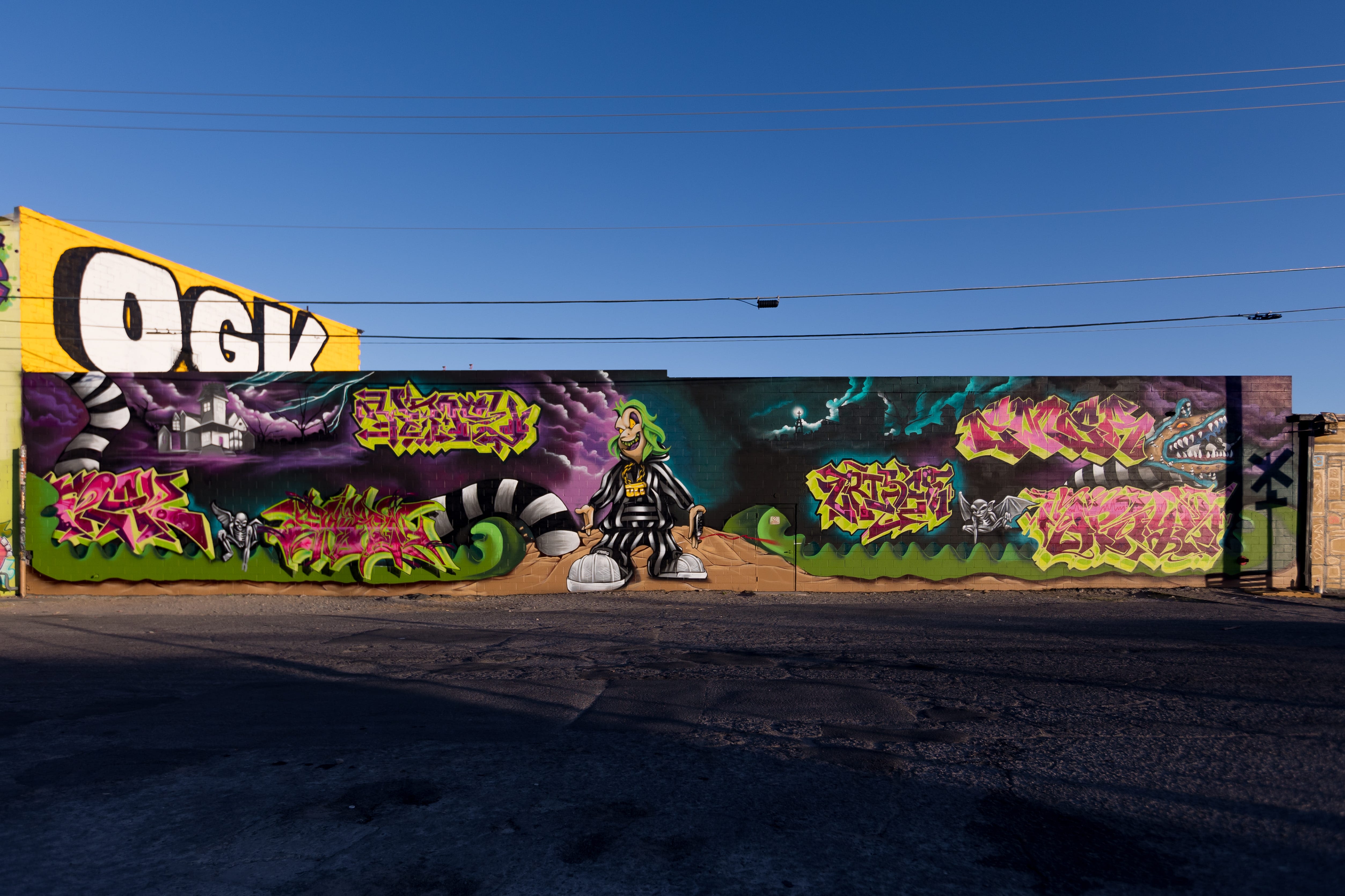 Masters of spray paint: New murals created during El Paso's Borderland Jam graffiti art show