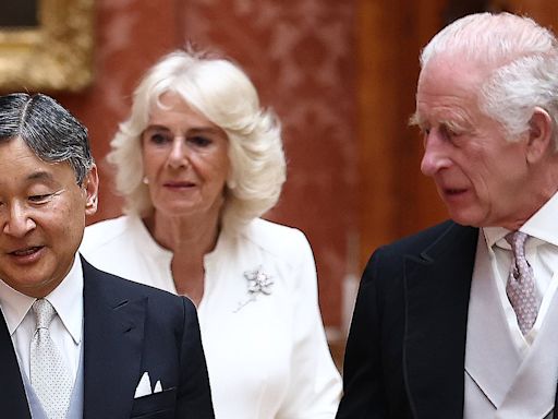 King and Queen arrive at state dinner with Japan's Emperor and Empress