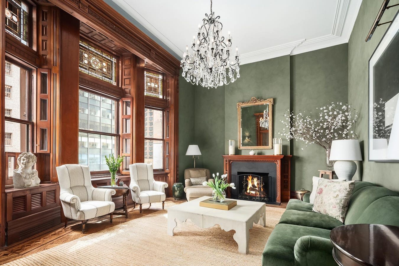 These Luxurious NYC Apartments Are On The Market—From Katharine Hepburn’s Former Home To Judge Judy’s Penthouse (Photos)