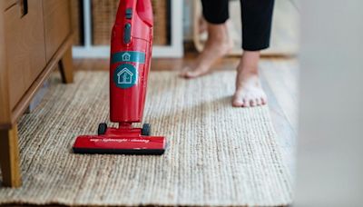 Amazon sale on vacuum cleaners: Keep your home clean with these top 10 options