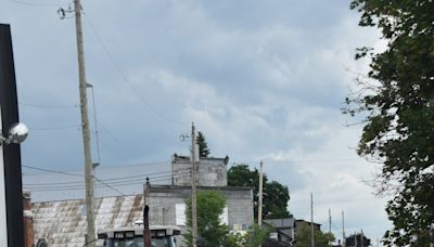 Renfrew County farmers and guests say goodbye to one of their own