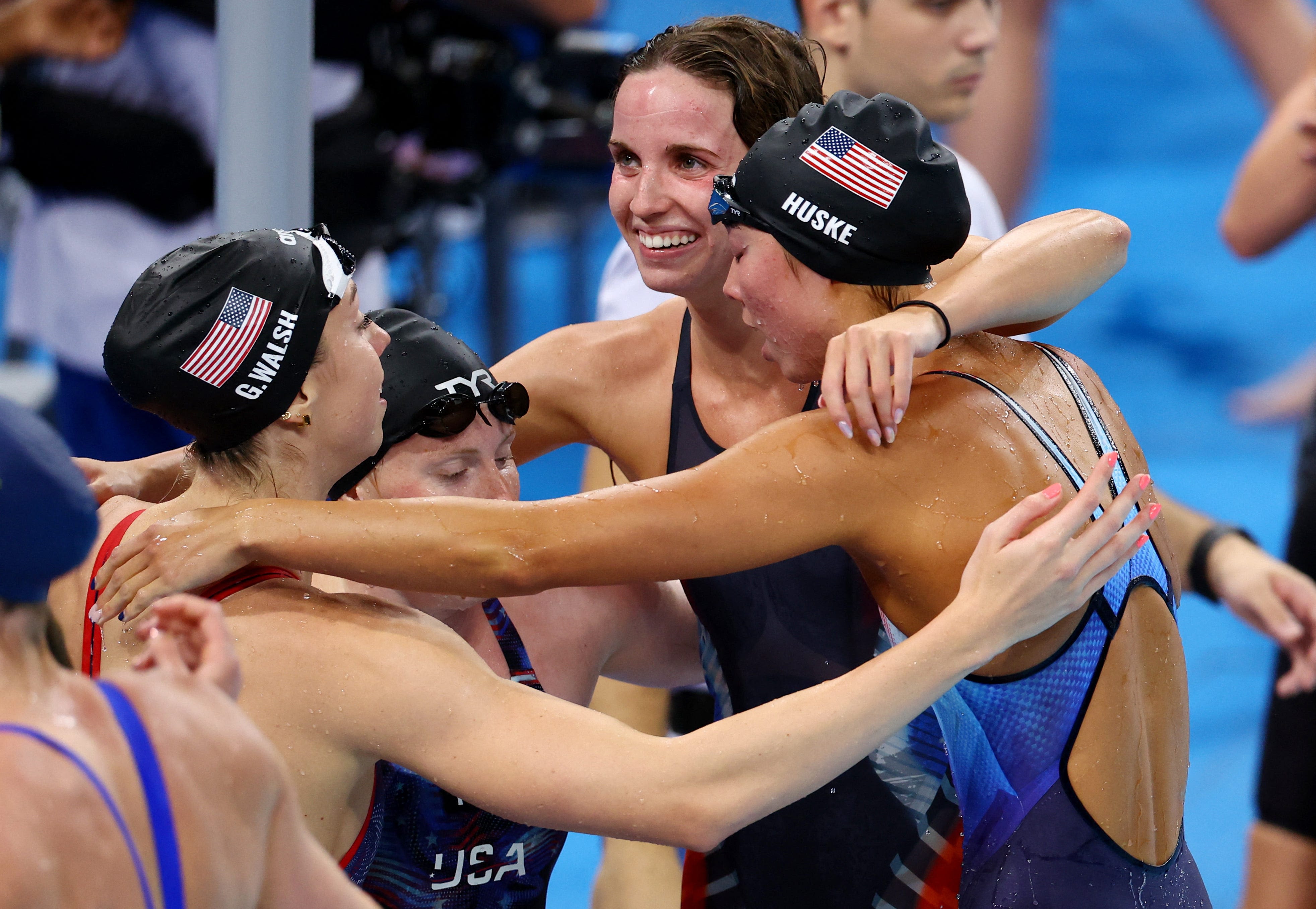 USA breaks world record, wins swimming Olympic gold in women's medley relay