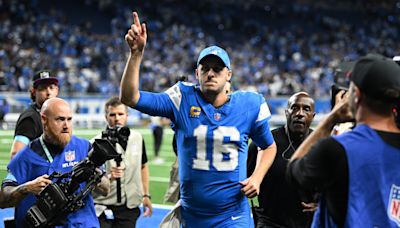 Postgame Handshake Between Jared Goff, Matthew Stafford Is Going Viral