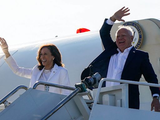 Watch replay: Kamala Harris, Tim Walz speak at metro Detroit rally