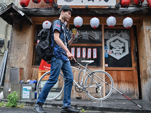 How Blind Gamer Used ChatGPT To Roam Around On Japan Streets On His Own