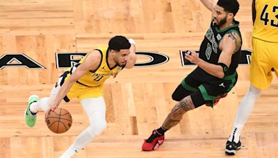 Indiana Pacers star Tyrese Haliburton leaves Game 2 vs Boston Celtics with sore left hamstring