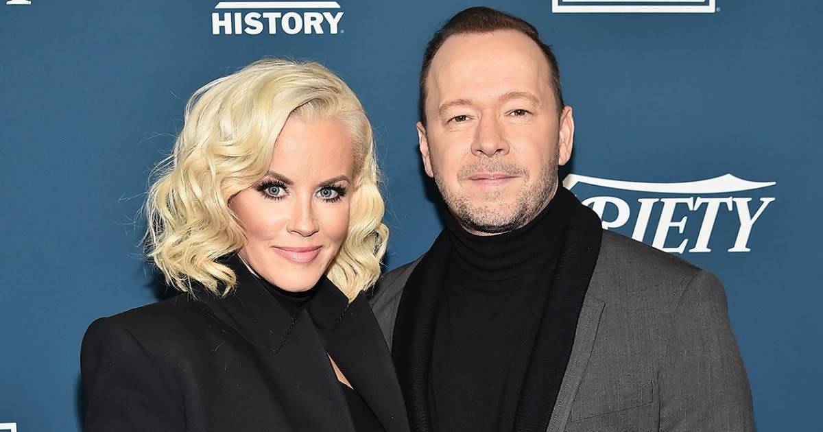 Donnie Wahlberg, Wife Jenny McCarthy Sleep Together on FaceTime