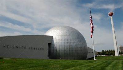 How March Madness benefits the Basketball Hall of Fame in Springfield