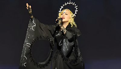 'Areia do show de Madonna' no Brasil é vendida como item colecionável | Daniel Nascimento | O Dia