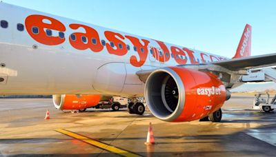 Summer chaos as EasyJet cancels hundreds of passengers' flights with no notice