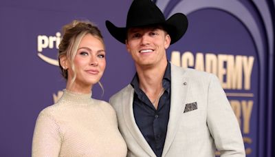 Country Singer Parker McCollum Welcomes First Baby With Wife Hallie Ray Light - E! Online