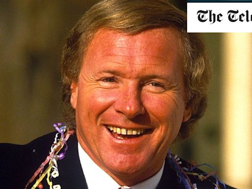 The secret love life of the BBC’s ‘Diddy’ David Hamilton, an unlikely lothario