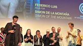 El cine argentino ganó con "Simón de la montaña" el Gran premio de la Semana de la Crítica en Cannes