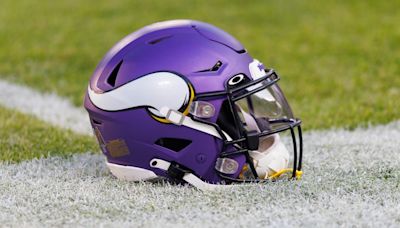 Vikings get a win projection from Minnesota Governor Tim Walz