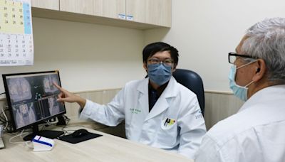 8旬翁攝護腺癌晚期難開刀 聯新國際醫精準治療助重回健康 | 蕃新聞