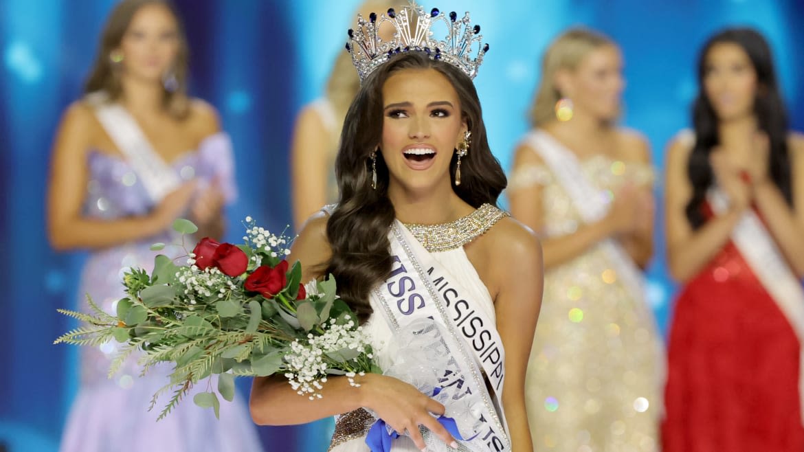 Miss Mississippi Wins 2024 Miss Teen USA Pageant After Scandal-Scarred Year