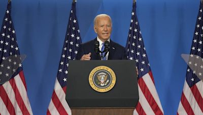 Someone must stop Democrats who show blind herd behavior toward Biden | Opinion