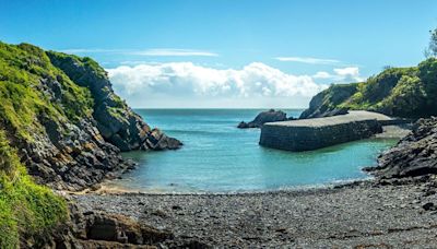 'Hidden gem' cove is one of the best beaches in the UK for swimming