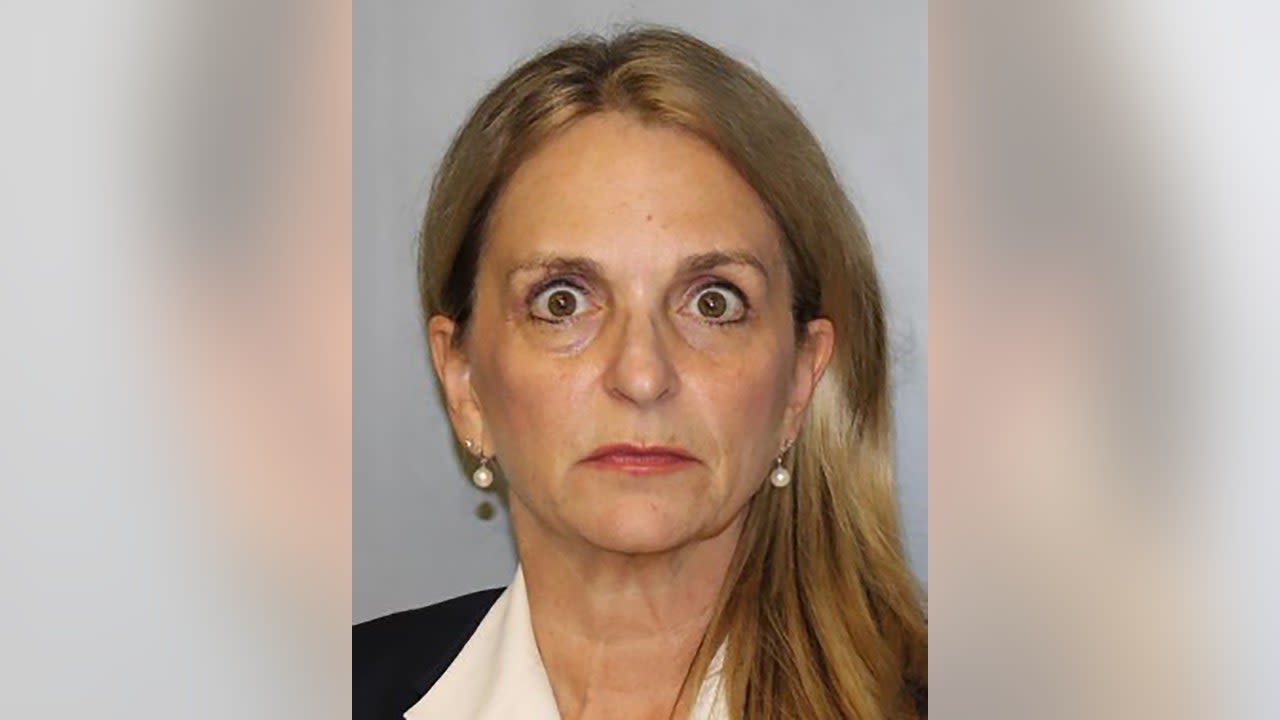 Hall County Solicitor Stephanie Woodard faces multiple felony charges after FOX 5 I-Team probe