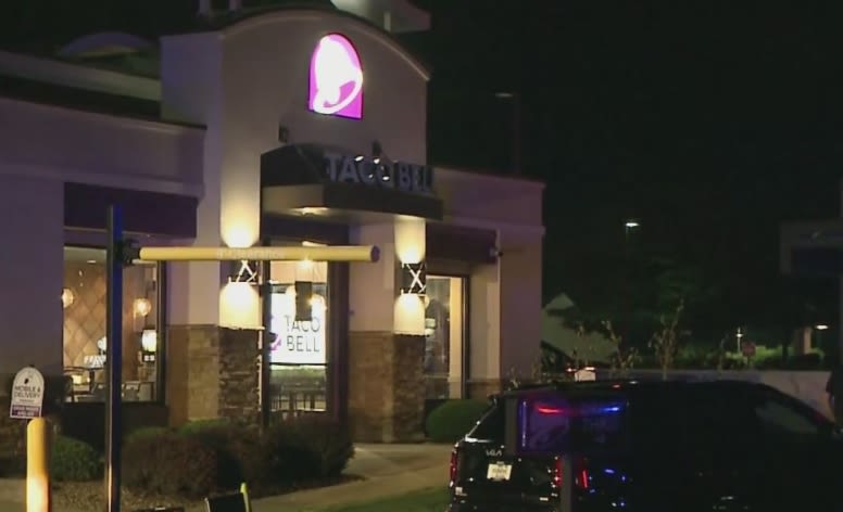 Suspected murder-suicide outside Taco Bell in Stow: I-Team