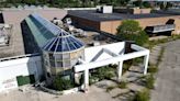 Phoenix Investors wants to buy and redevelop Milwaukee's former Northridge Mall. Phoenix, city to talk.