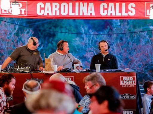 Dabo Swinney won’t take calls anymore on radio show. Here’s why Shane Beamer will