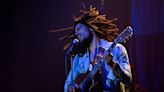 Watch Kingsley Ben-Adir’s Bob Marley ‘Jamming’ in the Studio in ‘One Love’ Sneak Peek
