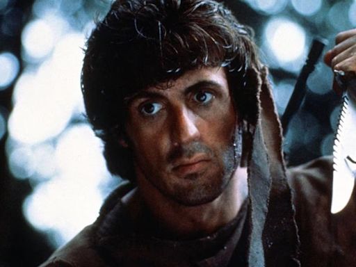 Todos los actores que rechazaron ser Rambo en ‘Acorralado’ antes de Sylvester Stallone y otras curiosidades de la película