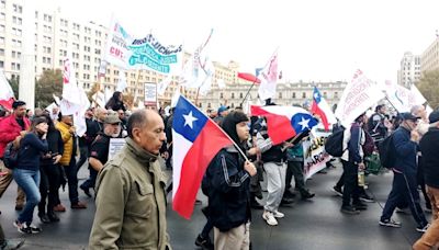 Masiva movilización en Chile en el Día de los Trabajadores (+Foto) - Noticias Prensa Latina