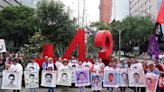 Salen de prisión 8 militares relacionados con el caso Ayotzinapa