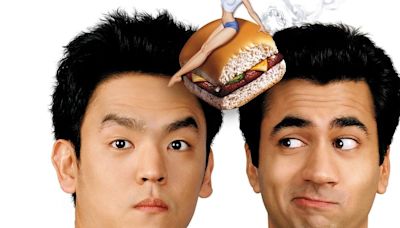 Harold & Kumar Go to White Castle Star Credits Ryan Reynolds for Getting the 2004 Comedy Greenlit