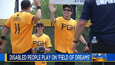 Real-life 'Field of Dreams' plays host to special night of baseball