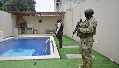 Casas con piscina, bar, jacuzzi, sauna y hasta centro de monitoreo tenían miembros de la Mafia 18 en el Guasmo