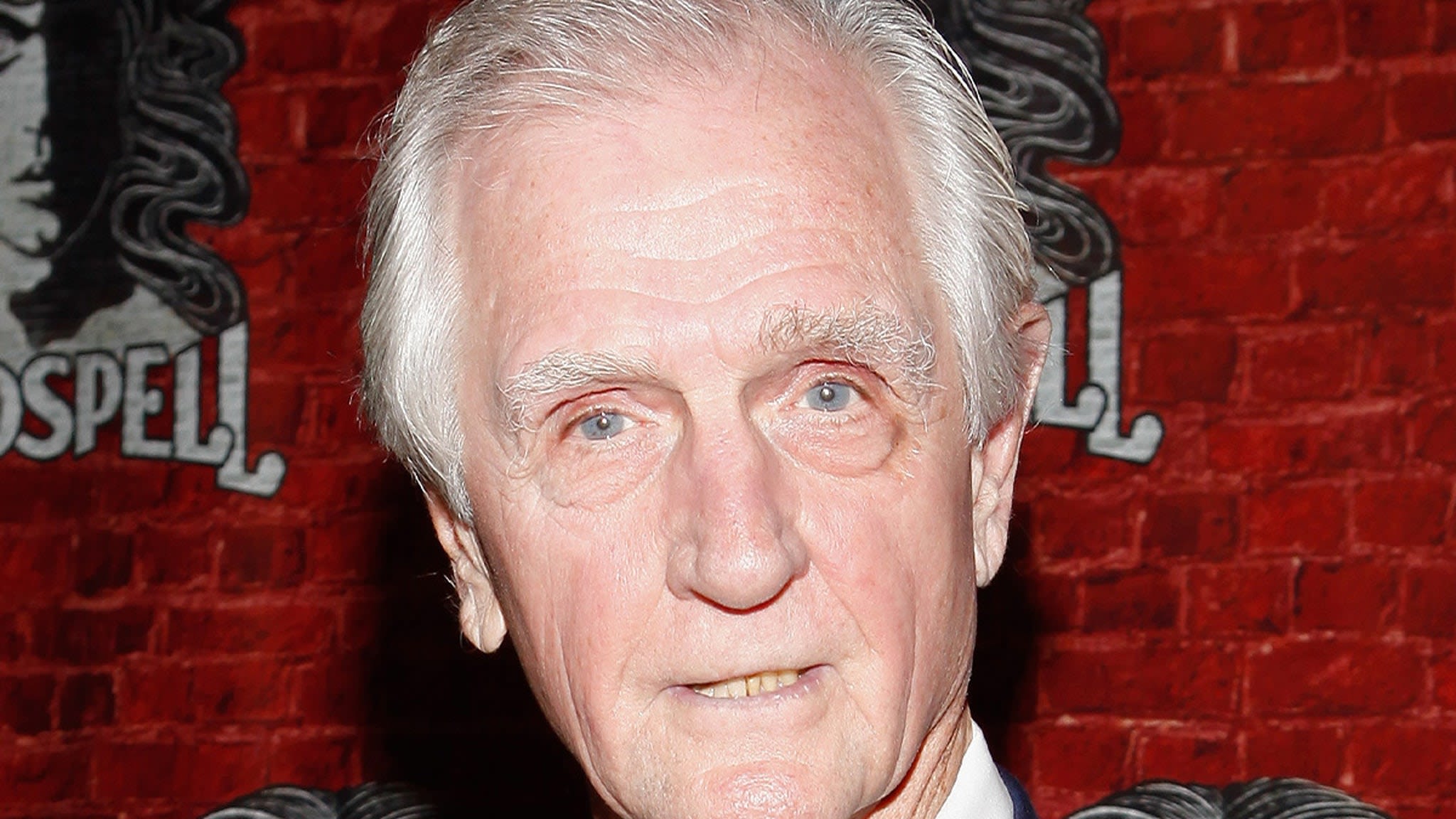 Tony Winner Edgar Lansbury, Brother of Angela Lansbury, Dead at 94