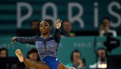 Gymnastique: Biles remporte son 2e or à Paris, au concours général individuel