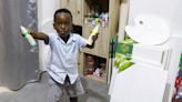 A Ghana toddler sets a world record as the youngest male artist. His mom says he just loves colors - WTOP News