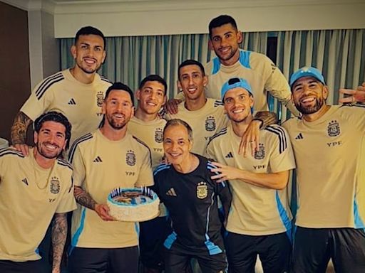 El utilero de la Selección argentina contó la verdad sobre el PIQUITO a Lionel Scaloni