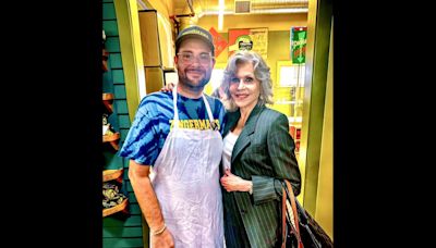 Jane Fonda’s Zingerman’s Deli visit led to emotional meeting with fan