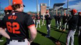 San Francisco Giants manager Bob Melvin implements new policy requiring dugout to stand for ‘The Star-Spangled Banner’